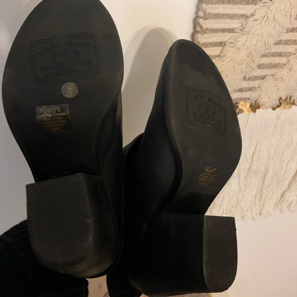 Lucky Brand Heeled Ankle Boots - Picture 3 of 6